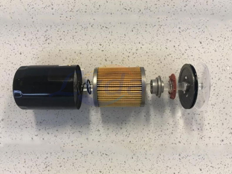 不及時更換發動機濾清器對發動機有什么影響